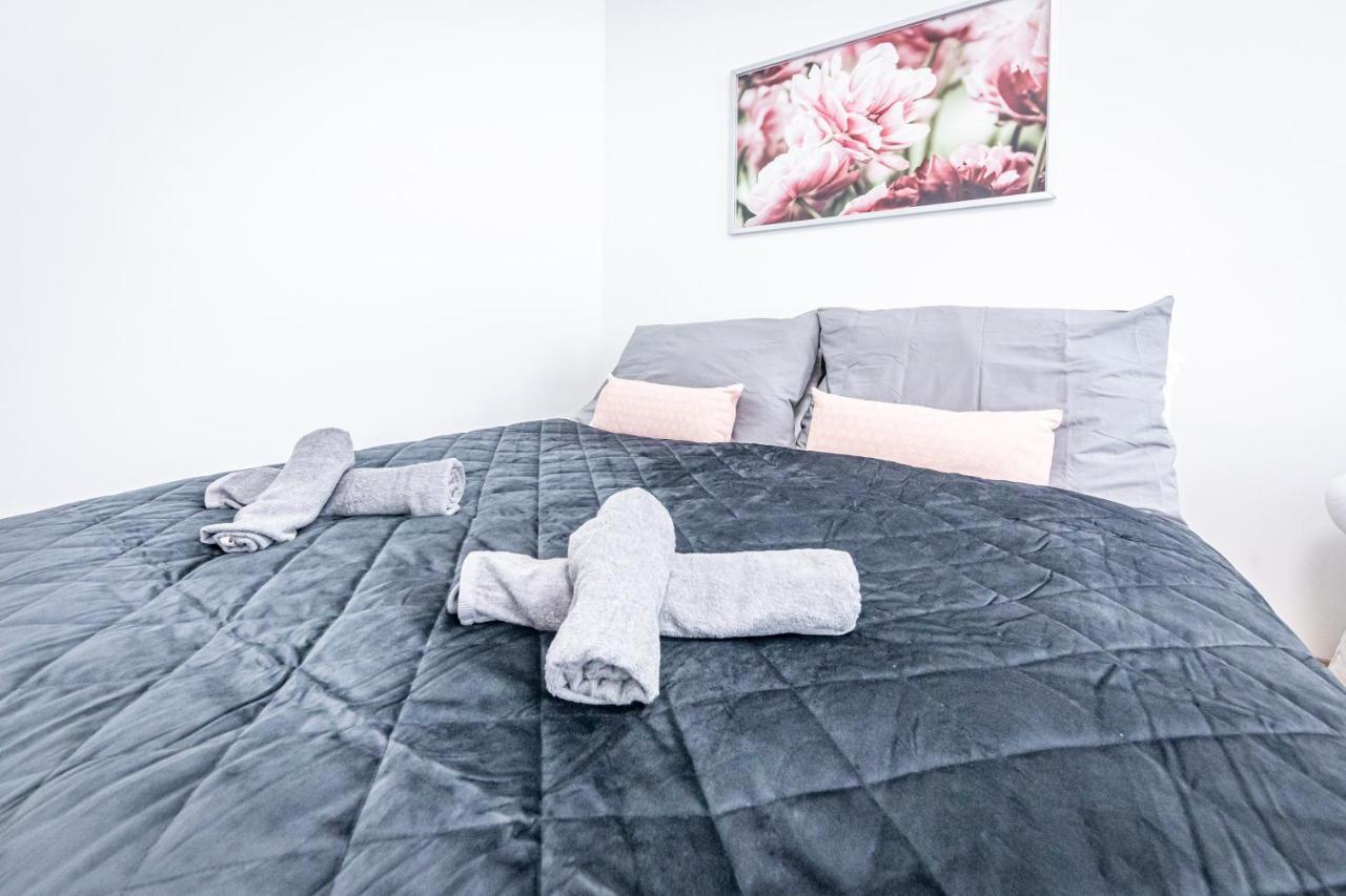 Premium City Apartment Close To Metro U2 & Vienna Congress Center Buitenkant foto
